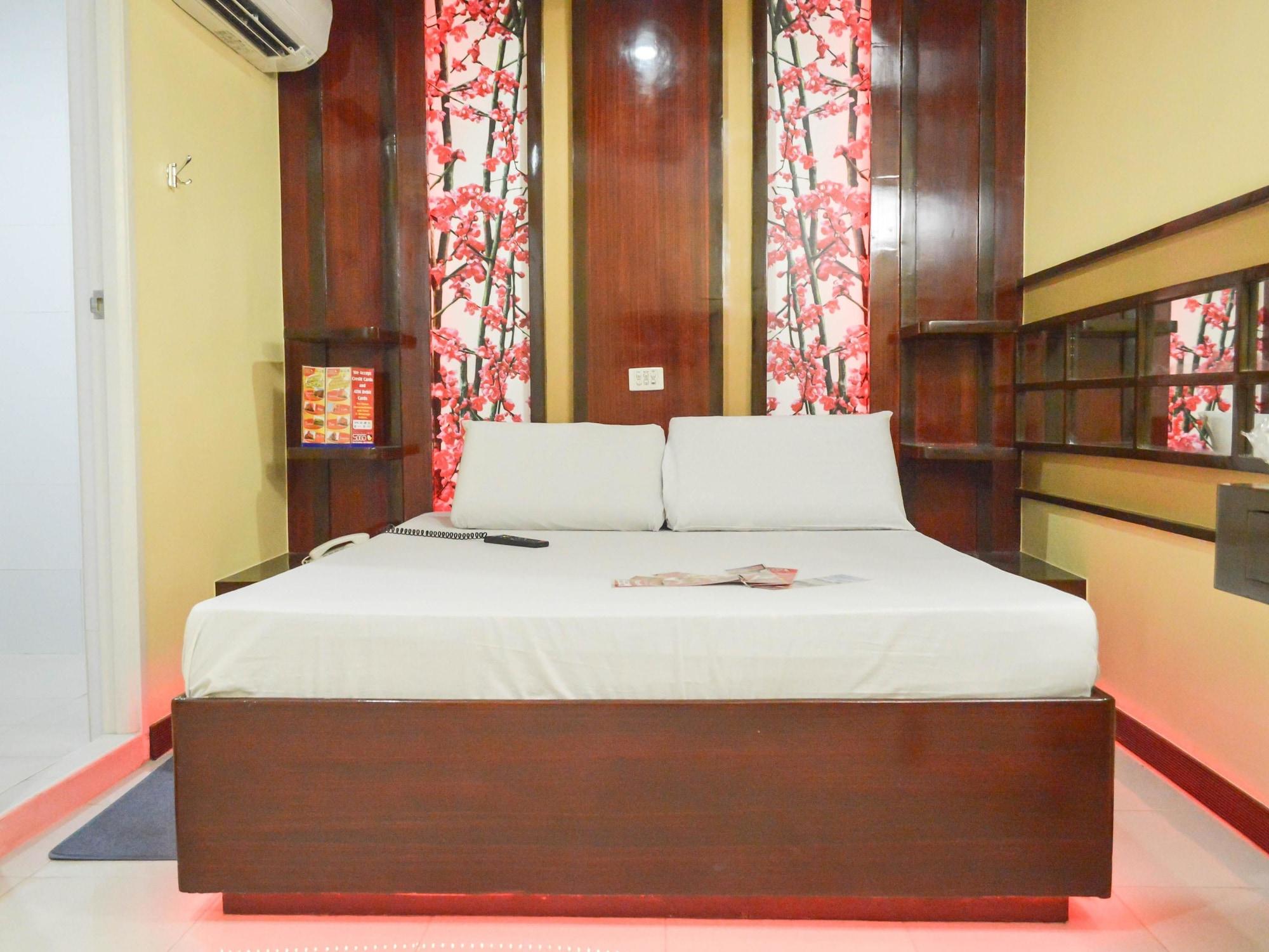 Hotel Sogo Pasay Wood Street Ngoại thất bức ảnh