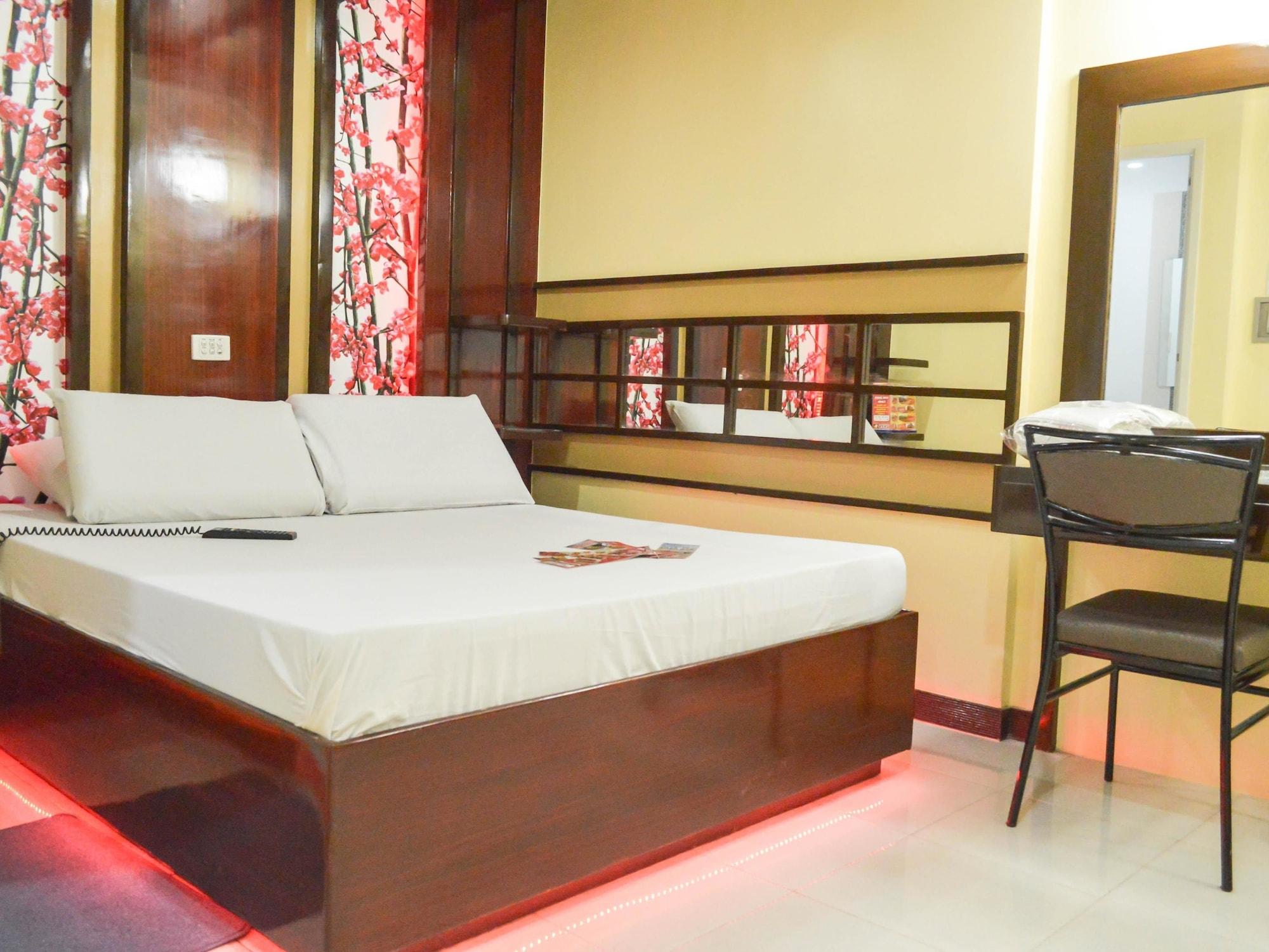 Hotel Sogo Pasay Wood Street Ngoại thất bức ảnh