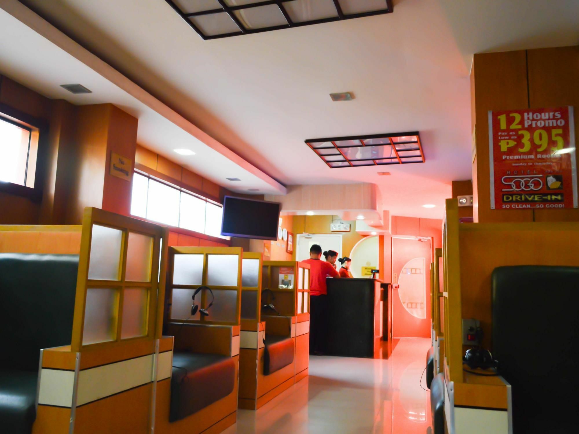Hotel Sogo Pasay Wood Street Ngoại thất bức ảnh