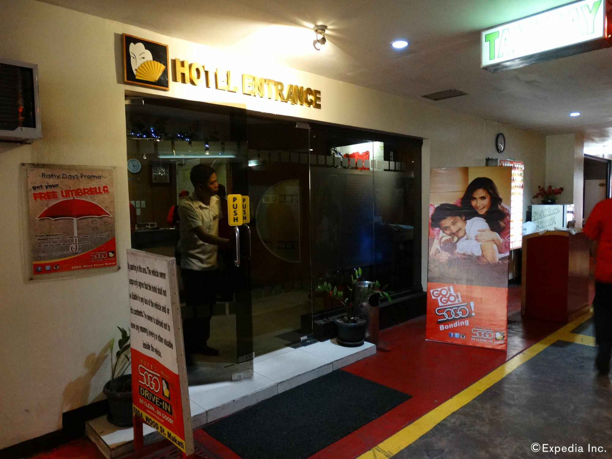 Hotel Sogo Pasay Wood Street Ngoại thất bức ảnh