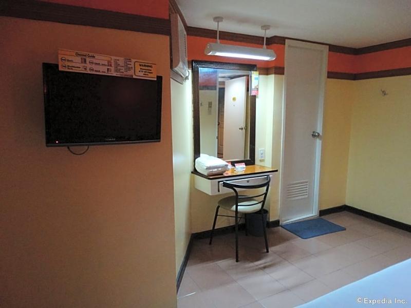 Hotel Sogo Pasay Wood Street Ngoại thất bức ảnh